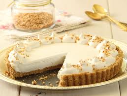 עוגת גלידה עם שכבת בצק