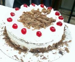 עוגה עם קרם