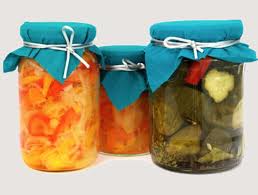 עגבניה ירוקה כבושה